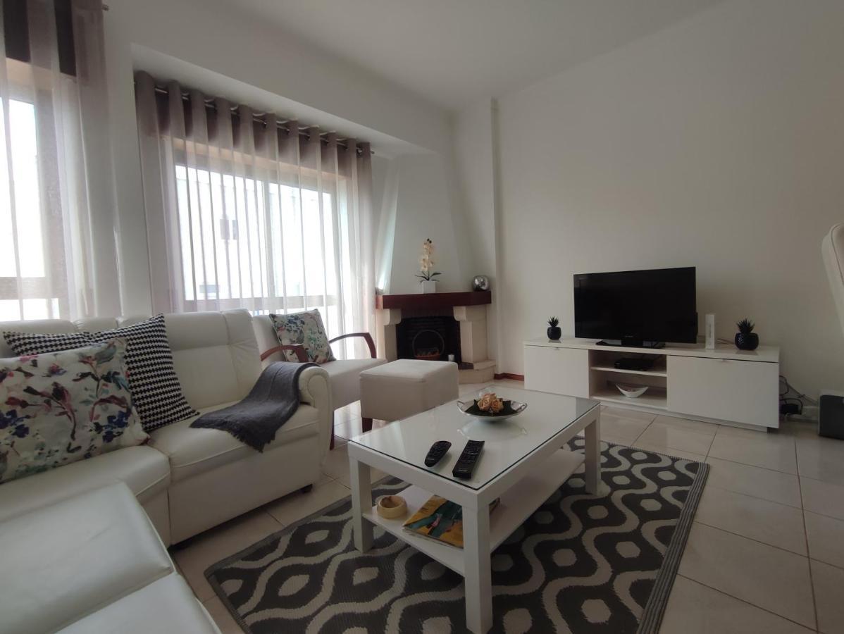 Blue Boat House - The Atlantic Breeze Apartment Nazare Bagian luar foto
