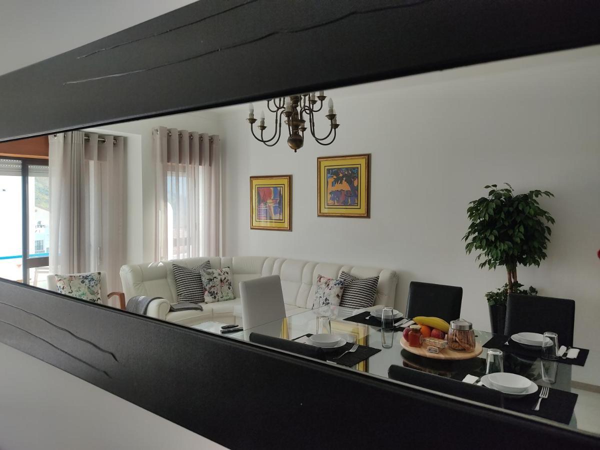 Blue Boat House - The Atlantic Breeze Apartment Nazare Bagian luar foto